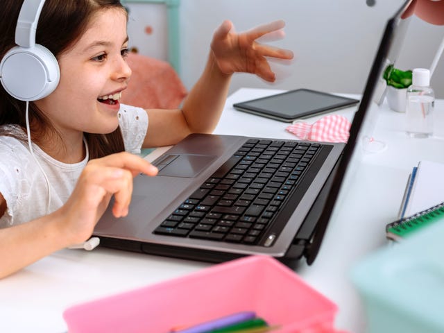 Çocuklar için ingilizce kursu online dersler